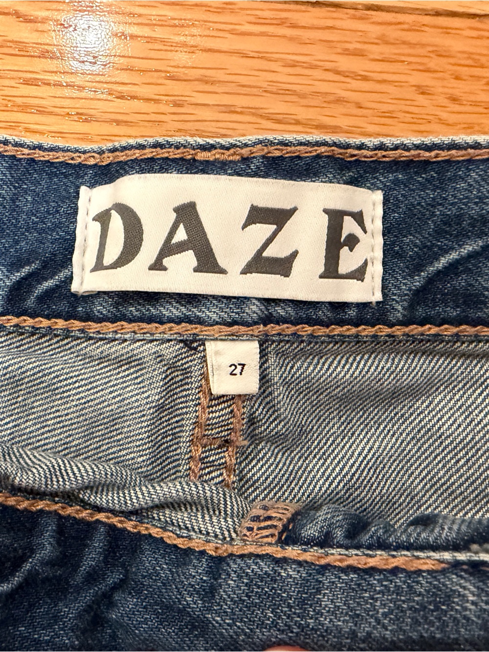 DAZE Size 27 High Rise Distressed Denim Cutoff Shorts - Picture 2 of 6